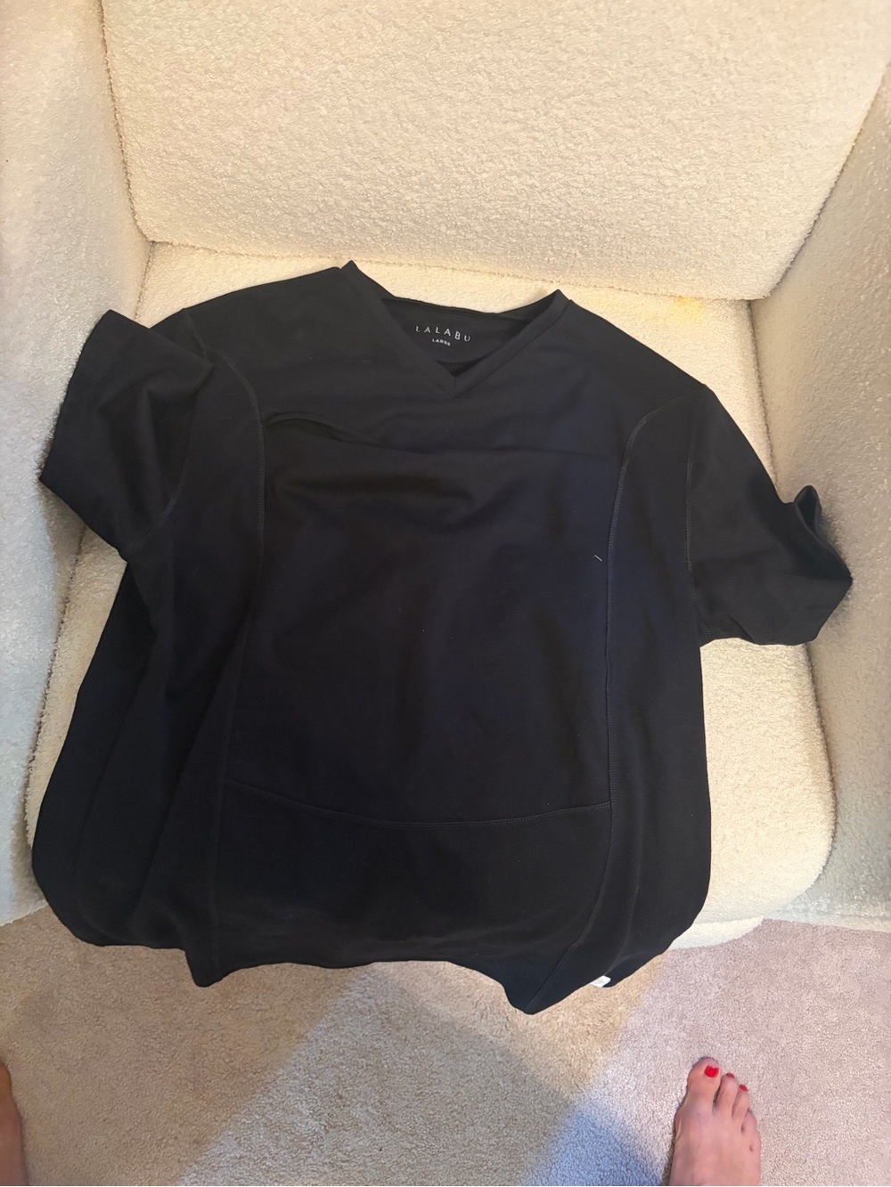 Men's Black V-Neck Short Sleeve Tee by